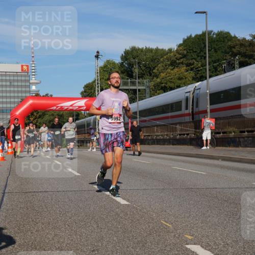 07.09.2025 - BARMER Alsterlauf Yannick Fuchs http://msf.ph/oto/8824766 07.09.2025 09:50:28 Laufen 3992, 324 meine-sportfotos.de