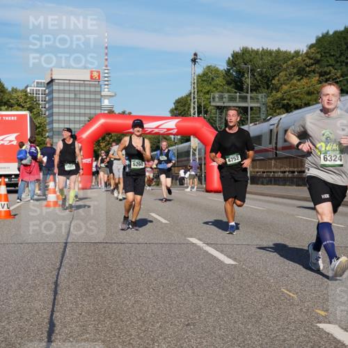 07.09.2025 - BARMER Alsterlauf Yannick Fuchs http://msf.ph/oto/8824775 07.09.2025 09:50:33 Laufen 5260, 8091, 4752, 6324 meine-sportfotos.de