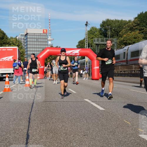 07.09.2025 - BARMER Alsterlauf Yannick Fuchs http://msf.ph/oto/8824776 07.09.2025 09:50:33 Laufen 5260, 4752, 30, 6324, 10 meine-sportfotos.de