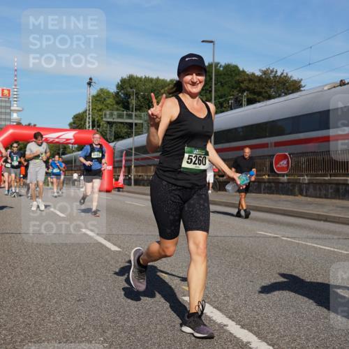 07.09.2025 - BARMER Alsterlauf Yannick Fuchs http://msf.ph/oto/8824788 07.09.2025 09:50:35 Laufen 3055, 2670, 5260 meine-sportfotos.de