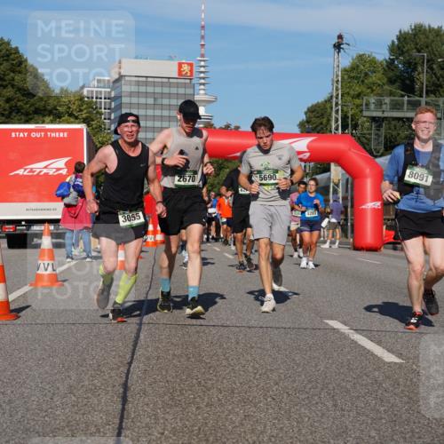 07.09.2025 - BARMER Alsterlauf Yannick Fuchs http://msf.ph/oto/8824794 07.09.2025 09:50:37 Laufen 3055, 2670, 5690, 538, 4283, 8091 meine-sportfotos.de