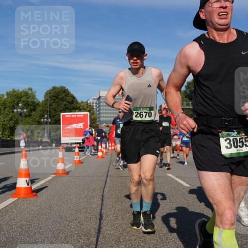 07.09.2025 - BARMER Alsterlauf Yannick Fuchs http://msf.ph/oto/8824800 07.09.2025 09:50:39 Laufen 2670, 0, 3055 meine-sportfotos.de