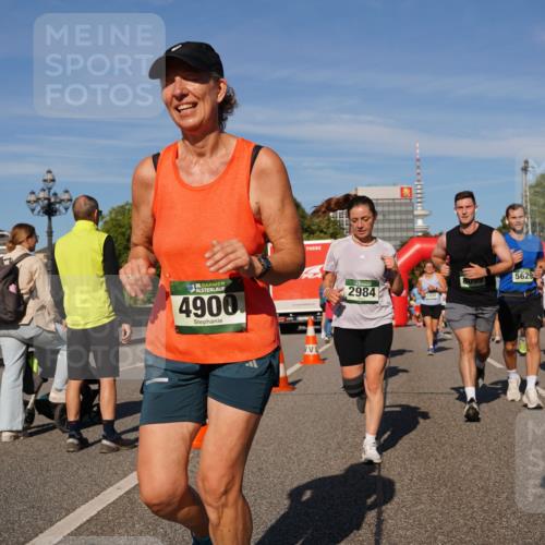 07.09.2025 - BARMER Alsterlauf Yannick Fuchs http://msf.ph/oto/8824840 07.09.2025 09:50:51 Laufen 36, 4900, 2984, 8099, 5629, 592 meine-sportfotos.de