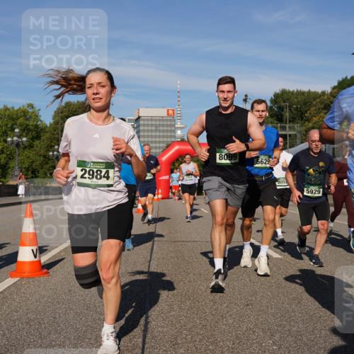 07.09.2025 - BARMER Alsterlauf Yannick Fuchs http://msf.ph/oto/8824843 07.09.2025 09:50:52 Laufen 136, 2984, 8099, 5629, 8052, 5929, 4698 meine-sportfotos.de