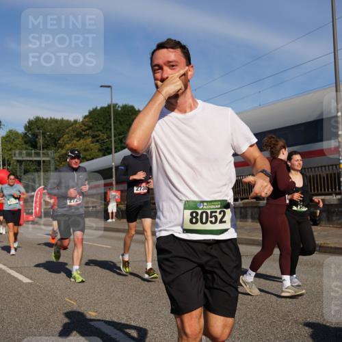07.09.2025 - BARMER Alsterlauf Yannick Fuchs http://msf.ph/oto/8824850 07.09.2025 09:50:54 Laufen 2483, 3867, 2729, 2730, 36, 8052 meine-sportfotos.de