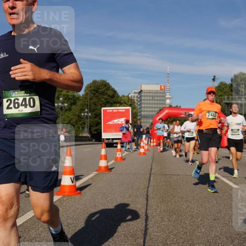 07.09.2025 - BARMER Alsterlauf Yannick Fuchs http://msf.ph/oto/8824855 07.09.2025 09:50:56 Laufen 2640, 2483, 5567, 3813 meine-sportfotos.de