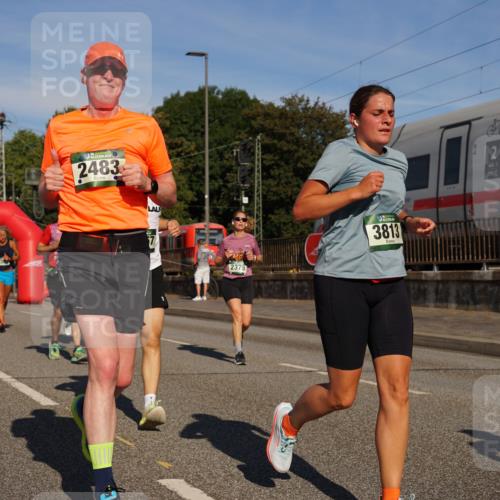 07.09.2025 - BARMER Alsterlauf Yannick Fuchs http://msf.ph/oto/8824858 07.09.2025 09:50:57 Laufen 5498, 2483, 2375, 3813, 2 meine-sportfotos.de