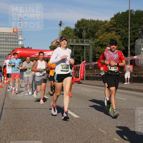 07.09.2025 - BARMER Alsterlauf Yannick Fuchs http://msf.ph/oto/8824863 07.09.2025 09:50:58 Laufen 5723, 6161, 5498, 2297, 4199 meine-sportfotos.de