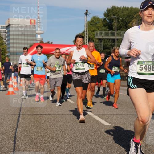 07.09.2025 - BARMER Alsterlauf Yannick Fuchs http://msf.ph/oto/8824865 07.09.2025 09:50:59 Laufen 5955, 1388, 6161, 297, 8387, 4558, 36, 5498 meine-sportfotos.de