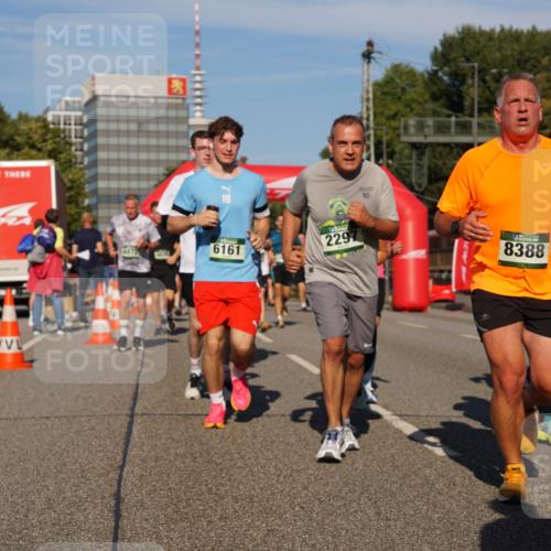 07.09.2025 - BARMER Alsterlauf Yannick Fuchs http://msf.ph/oto/8824872 07.09.2025 09:51:01 Laufen 4872, 6161, 2297, 19, 8388 meine-sportfotos.de