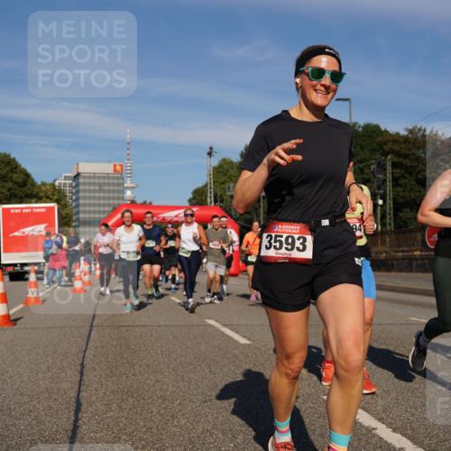 07.09.2025 - BARMER Alsterlauf Yannick Fuchs http://msf.ph/oto/8824888 07.09.2025 09:51:10 Laufen 4972, 136, 3593 meine-sportfotos.de