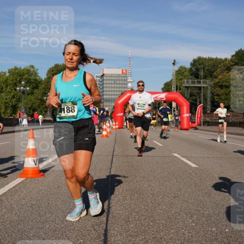 07.09.2025 - BARMER Alsterlauf Yannick Fuchs http://msf.ph/oto/8824931 07.09.2025 09:51:24 Laufen 4188, 6064, 6667, 55 meine-sportfotos.de