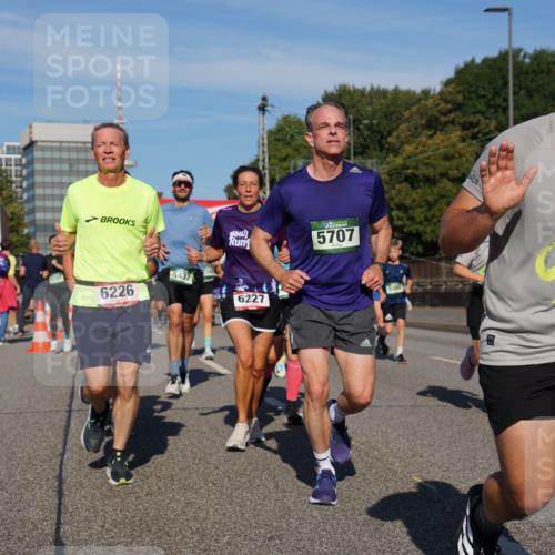 07.09.2025 - BARMER Alsterlauf Yannick Fuchs http://msf.ph/oto/8824943 07.09.2025 09:56:05 Laufen 6226, 6437, 5707, 6227, 36, 36, 5802, 4682 meine-sportfotos.de