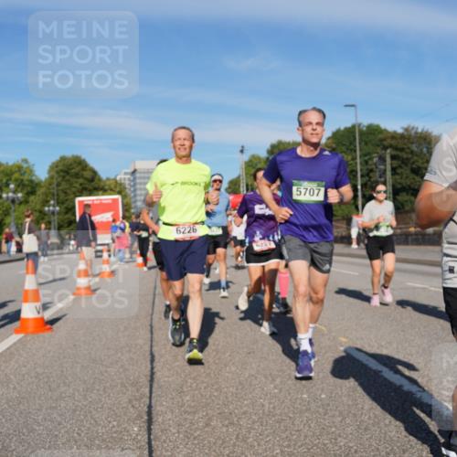 07.09.2025 - BARMER Alsterlauf Yannick Fuchs http://msf.ph/oto/8824945 07.09.2025 09:56:05 Laufen 5707, 5802, 6226 meine-sportfotos.de