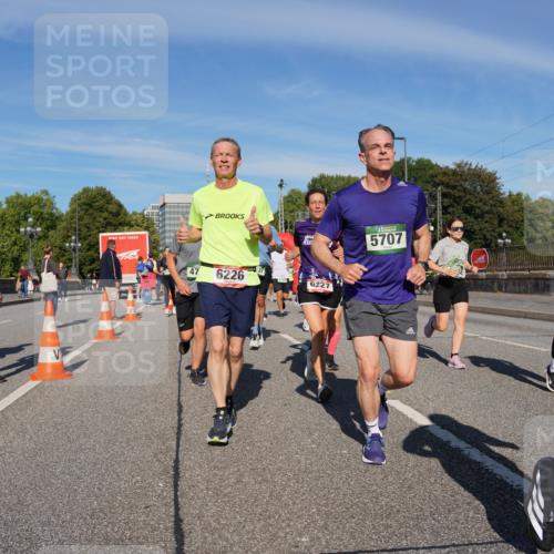 07.09.2025 - BARMER Alsterlauf Yannick Fuchs http://msf.ph/oto/8824947 07.09.2025 09:56:05 Laufen 47, 6226, 5707, 6227, 4682 meine-sportfotos.de