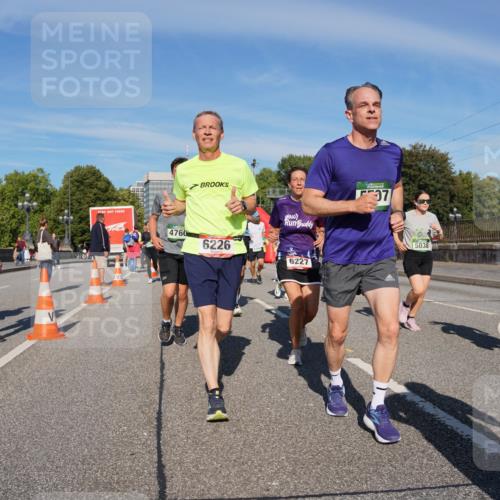 07.09.2025 - BARMER Alsterlauf Yannick Fuchs http://msf.ph/oto/8824948 07.09.2025 09:56:05 Laufen 37, 4760, 6226, 6227, 5038, 4682 meine-sportfotos.de