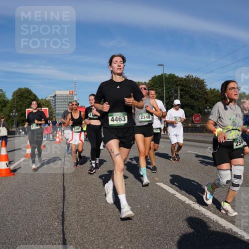 07.09.2025 - BARMER Alsterlauf Yannick Fuchs http://msf.ph/oto/8824963 07.09.2025 09:56:08 Laufen 4197, 5991, 4463, 2348, 705, 258 meine-sportfotos.de