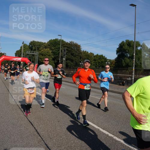 07.09.2025 - BARMER Alsterlauf Yannick Fuchs http://msf.ph/oto/8824994 07.09.2025 09:56:15 Laufen 2424, 675, 5576, 3309, 732, 8, 5339 meine-sportfotos.de