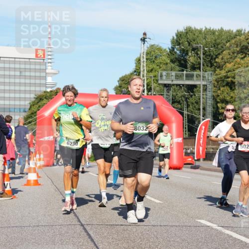 07.09.2025 - BARMER Alsterlauf Yannick Fuchs http://msf.ph/oto/8825024 07.09.2025 09:56:25 Laufen 6230, 351, 8032, 5027 meine-sportfotos.de