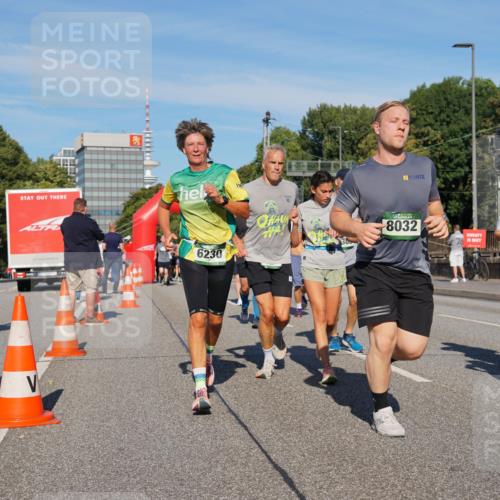 07.09.2025 - BARMER Alsterlauf Yannick Fuchs http://msf.ph/oto/8825030 07.09.2025 09:56:27 Laufen 6230, 8032, 809, 5027 meine-sportfotos.de