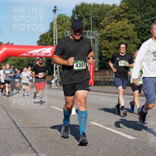 07.09.2025 - BARMER Alsterlauf Yannick Fuchs http://msf.ph/oto/8825036 07.09.2025 09:56:29 Laufen 4424, 4636, 4351, 616, 34, 5452 meine-sportfotos.de