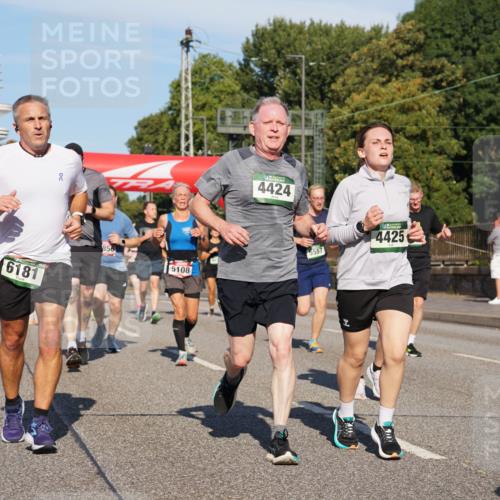 07.09.2025 - BARMER Alsterlauf Yannick Fuchs http://msf.ph/oto/8825049 07.09.2025 09:56:35 Laufen 6181, 4424, 856, 5108, 5557, 4425 meine-sportfotos.de