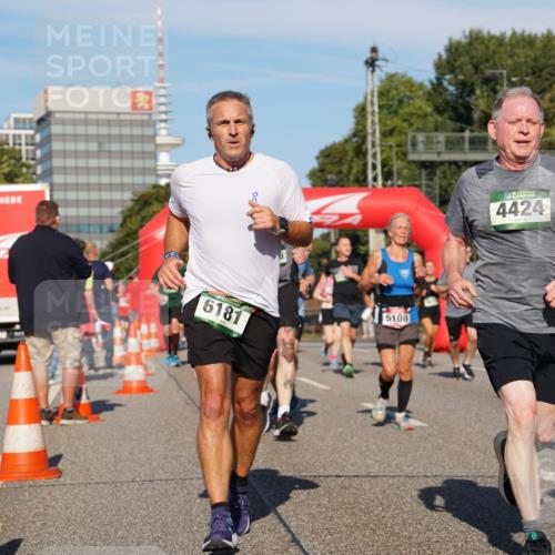 07.09.2025 - BARMER Alsterlauf Yannick Fuchs http://msf.ph/oto/8825052 07.09.2025 09:56:36 Laufen 5108, 6181, 4424, 442 meine-sportfotos.de