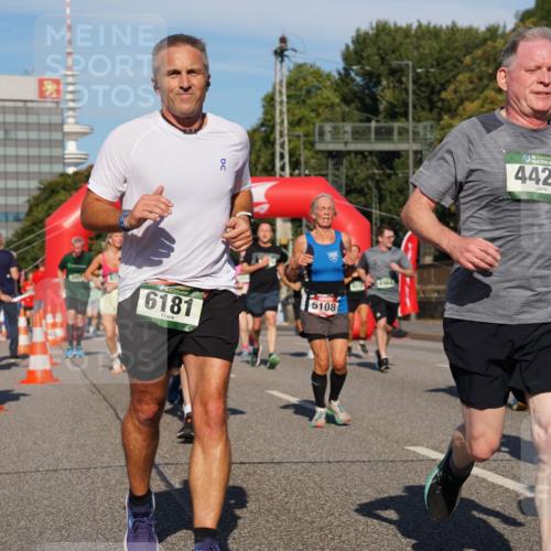 07.09.2025 - BARMER Alsterlauf Yannick Fuchs http://msf.ph/oto/8825055 07.09.2025 09:56:36 Laufen 6181, 5108, 4964, 6, 4424 meine-sportfotos.de