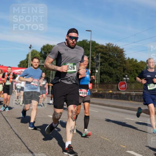07.09.2025 - BARMER Alsterlauf Yannick Fuchs http://msf.ph/oto/8825057 07.09.2025 09:56:38 Laufen 4856, 626, 5108, 5557 meine-sportfotos.de