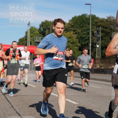 07.09.2025 - BARMER Alsterlauf Yannick Fuchs http://msf.ph/oto/8825060 07.09.2025 09:56:39 Laufen 4856, 4964 meine-sportfotos.de