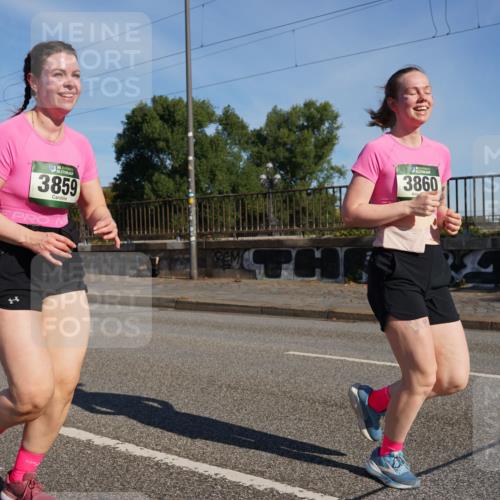 07.09.2025 - BARMER Alsterlauf Yannick Fuchs http://msf.ph/oto/8825083 07.09.2025 09:56:44 Laufen 36, 3859, 3860 meine-sportfotos.de