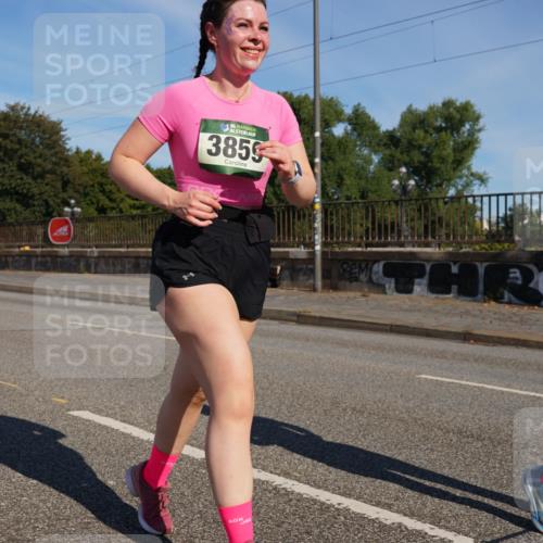 07.09.2025 - BARMER Alsterlauf Yannick Fuchs http://msf.ph/oto/8825084 07.09.2025 09:56:44 Laufen 3035, 36, 3859 meine-sportfotos.de