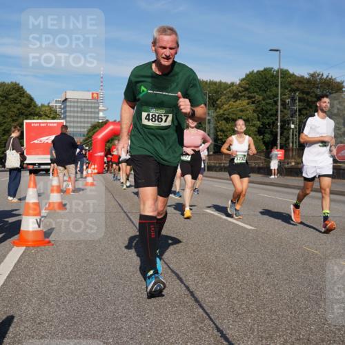 07.09.2025 - BARMER Alsterlauf Yannick Fuchs http://msf.ph/oto/8825086 07.09.2025 09:56:45 Laufen 4867, 047, 3232 meine-sportfotos.de