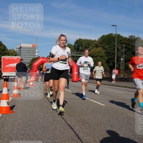 07.09.2025 - BARMER Alsterlauf Yannick Fuchs http://msf.ph/oto/8825100 07.09.2025 09:56:49 Laufen 5876, 3698, 5471 meine-sportfotos.de