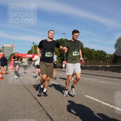 07.09.2025 - BARMER Alsterlauf Yannick Fuchs http://msf.ph/oto/8825138 07.09.2025 09:57:01 Laufen 4917, 4505, 4485 meine-sportfotos.de
