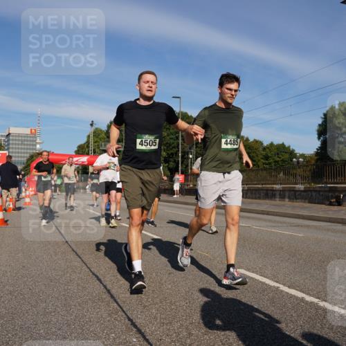 07.09.2025 - BARMER Alsterlauf Yannick Fuchs http://msf.ph/oto/8825139 07.09.2025 09:57:01 Laufen 4505, 4485 meine-sportfotos.de