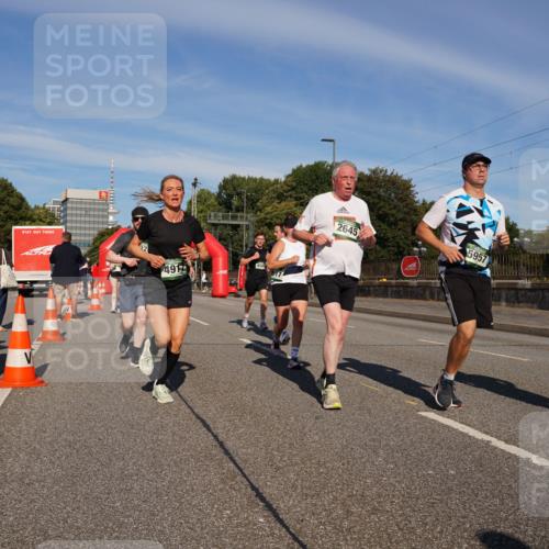 07.09.2025 - BARMER Alsterlauf Yannick Fuchs http://msf.ph/oto/8825143 07.09.2025 09:57:02 Laufen 2, 4917, 2645, 5957, 35 meine-sportfotos.de
