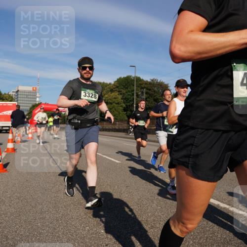 07.09.2025 - BARMER Alsterlauf Yannick Fuchs http://msf.ph/oto/8825150 07.09.2025 09:57:04 Laufen 3328, 491 meine-sportfotos.de