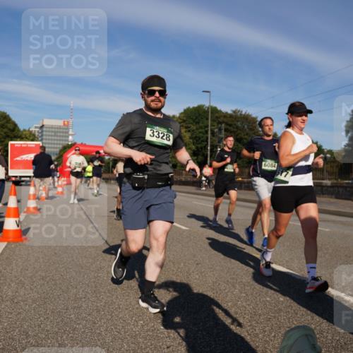 07.09.2025 - BARMER Alsterlauf Yannick Fuchs http://msf.ph/oto/8825151 07.09.2025 09:57:04 Laufen 3328, 6084 meine-sportfotos.de