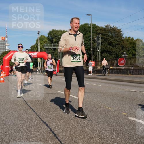 07.09.2025 - BARMER Alsterlauf Yannick Fuchs http://msf.ph/oto/8825153 07.09.2025 09:57:05 Laufen 4593, 2044, 2463 meine-sportfotos.de
