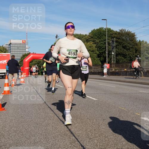 07.09.2025 - BARMER Alsterlauf Yannick Fuchs http://msf.ph/oto/8825159 07.09.2025 09:57:06 Laufen 4365, 4593, 2044 meine-sportfotos.de