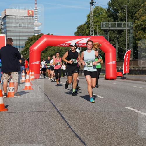 07.09.2025 - BARMER Alsterlauf Yannick Fuchs http://msf.ph/oto/8825172 07.09.2025 09:57:12 Laufen 50, 2074, 357 meine-sportfotos.de