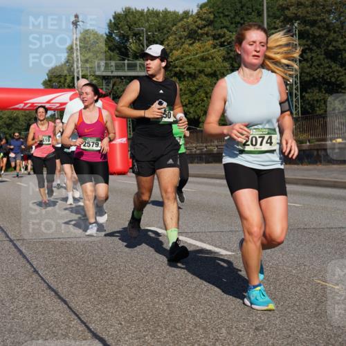 07.09.2025 - BARMER Alsterlauf Yannick Fuchs http://msf.ph/oto/8825177 07.09.2025 09:57:15 Laufen 410, 2579, 50, 2074 meine-sportfotos.de