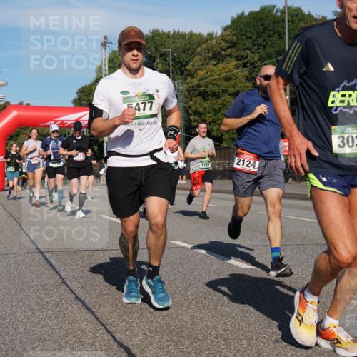 07.09.2025 - BARMER Alsterlauf Yannick Fuchs http://msf.ph/oto/8825201 07.09.2025 09:57:23 Laufen 205, 5353, 5122, 5477, 01, 5337, 2124, 36, 3033 meine-sportfotos.de