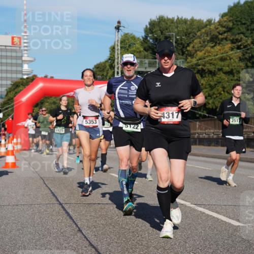 07.09.2025 - BARMER Alsterlauf Yannick Fuchs http://msf.ph/oto/8825208 07.09.2025 09:57:26 Laufen 2425, 5353, 1317, 5122, 251 meine-sportfotos.de