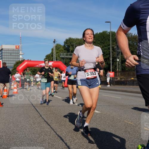 07.09.2025 - BARMER Alsterlauf Yannick Fuchs http://msf.ph/oto/8825218 07.09.2025 09:57:28 Laufen 2425, 5353, 2, 5122 meine-sportfotos.de
