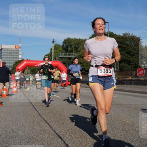 07.09.2025 - BARMER Alsterlauf Yannick Fuchs http://msf.ph/oto/8825220 07.09.2025 09:57:28 Laufen 2425, 529, 5353 meine-sportfotos.de