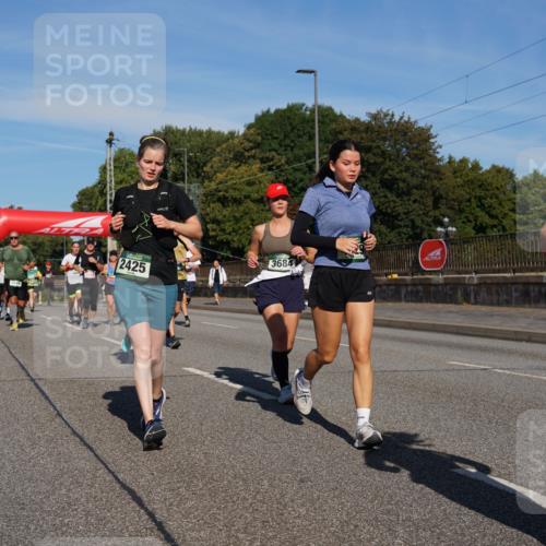 07.09.2025 - BARMER Alsterlauf Yannick Fuchs http://msf.ph/oto/8825223 07.09.2025 09:57:30 Laufen 2425, 3684, 36, 6136 meine-sportfotos.de