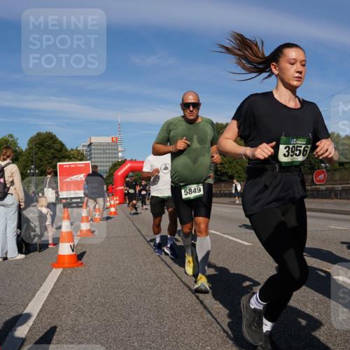 07.09.2025 - BARMER Alsterlauf Yannick Fuchs http://msf.ph/oto/8825236 07.09.2025 09:57:35 Laufen 5849, 3956, 3018 meine-sportfotos.de