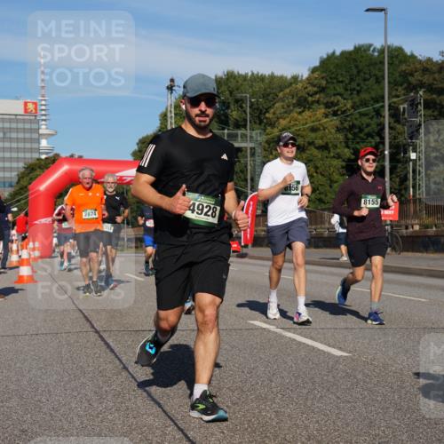 07.09.2025 - BARMER Alsterlauf Yannick Fuchs http://msf.ph/oto/8825245 07.09.2025 09:57:39 Laufen 107, 4928, 2874, 357, 8156, 8155 meine-sportfotos.de